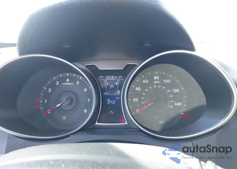 2015 Hyundai Veloster z USA, uszkodzony, nr VIN KMHTC6AD4FU237905